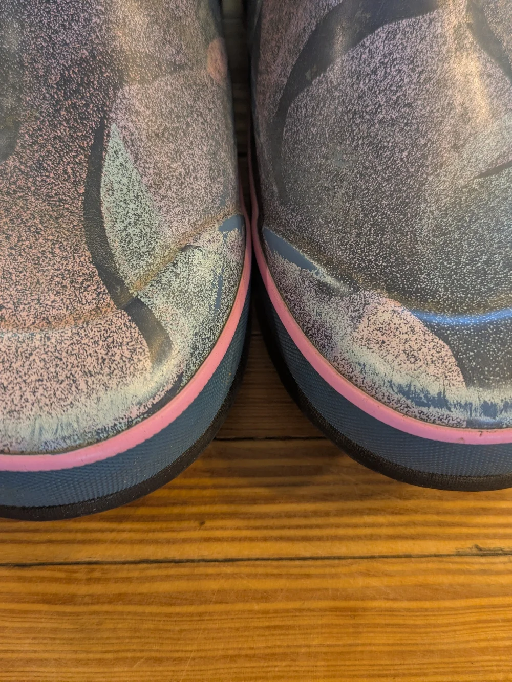 Bogs Kids Multicolor Pink and Gray Camo Rain Boots
